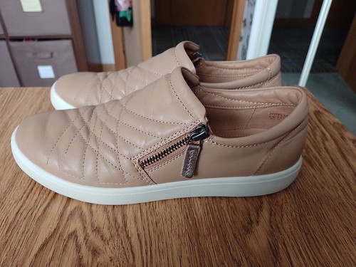 Hotter poppy beige side - hotter,
