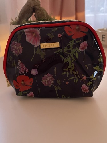 Baker floral makeup bag - floral,