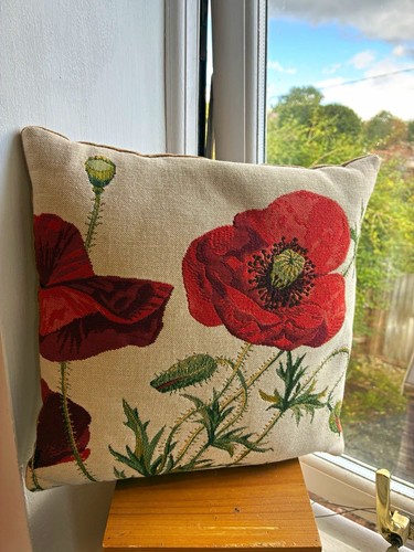 Poppy floral tapestry cotton - floral,